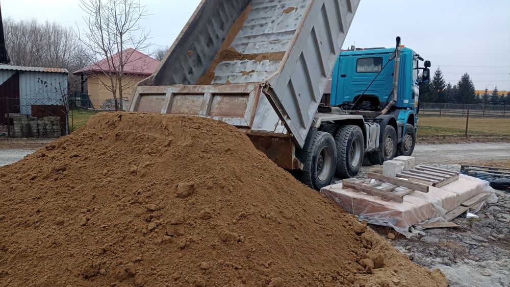 Wyburzenia,czyszczenie działek,wywóz gruzu , kliniec,piasek, koparka,