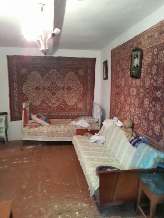 Будинок в селі Сокіл з присадибною ділянкою