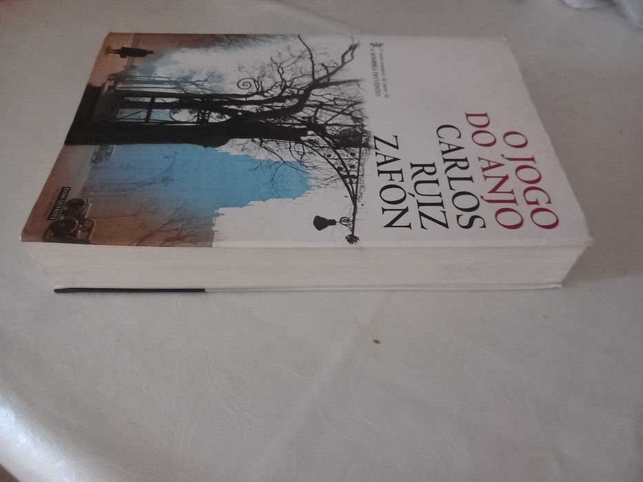 O Jogo do Anjo de Carlos Ruiz Zafón 1ª EDIÇÃO Livro GRANDE Dom Quixote