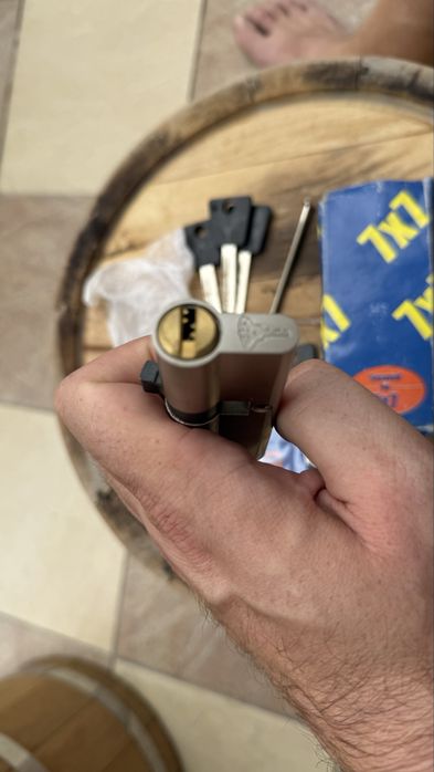 Серцевина , личинка, циліндр врізного замкаMULL-T-LOCK 7*7