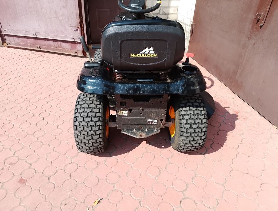 Тракторець газонокосарка McCulloch газонокосилка