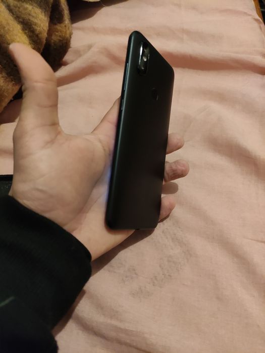 Xiaomi Mi A2 impecável