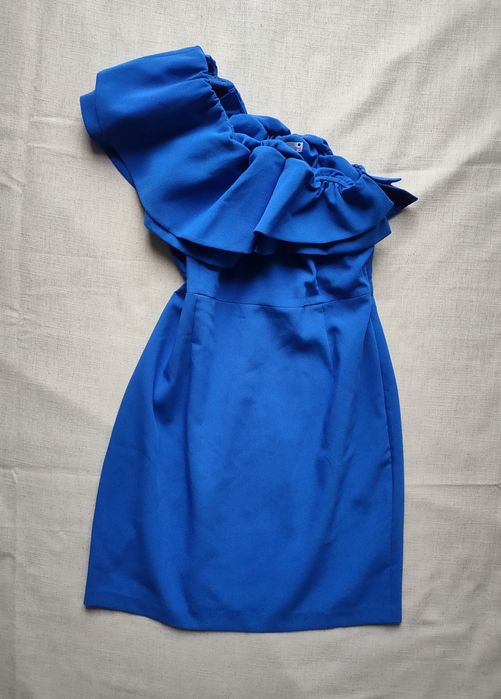 Reserved sukienka damska L/XL elegancka falbana