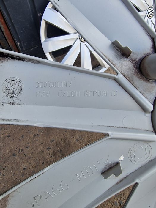 Oryginalne kołpaki VW 16" cali Passat B8 3g0601147