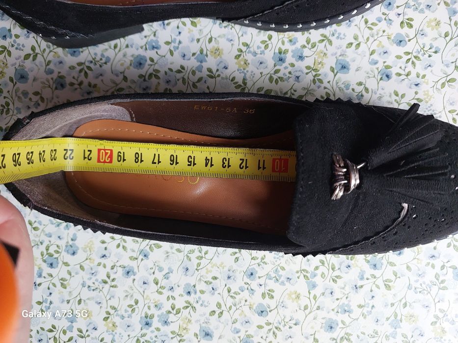 Лофери жіночі чорні 36 розмір