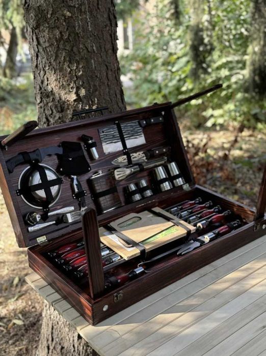 НЕЙМОВІРНИЙ подарунковий набір шампурів в кейсі! Для справжніх Героїв!