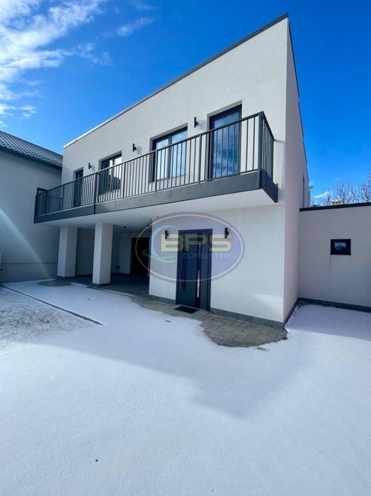 Новий сучасний будинок біля моря. Без %