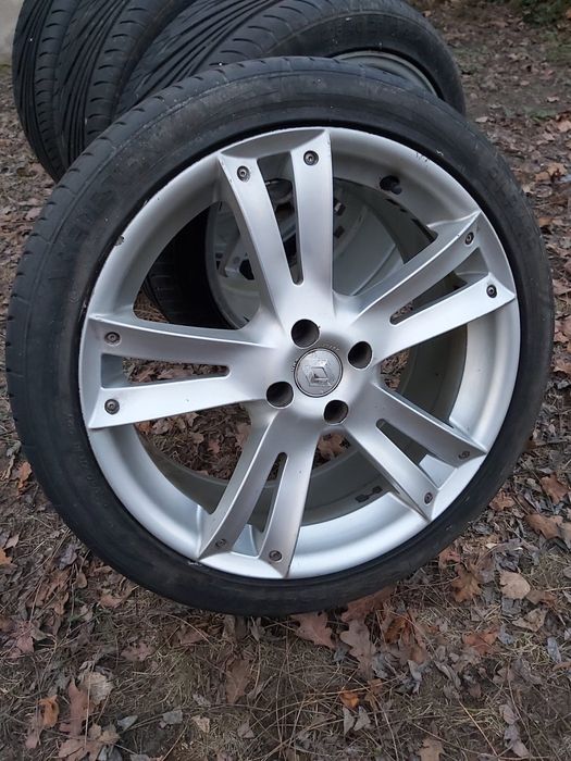 Felgi aluminiowe 18 cali.