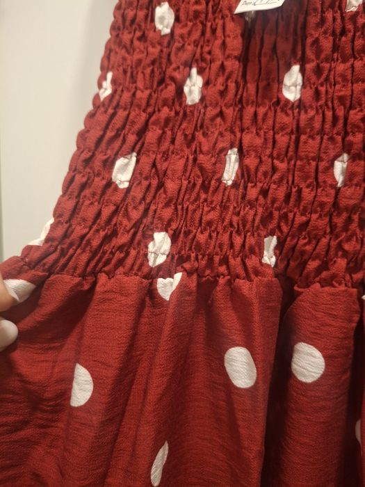 Vestido vermelho Bolinhas