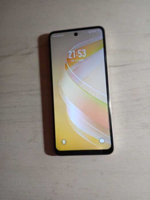 Телефон б/у. Infinix Smart 8