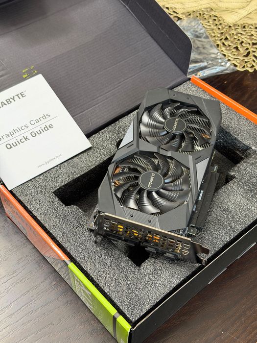 Karta graficzna Gigabyte GEFORCE NVidia RTX2060 6GB