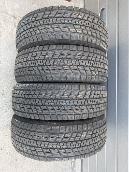 Шини зимові R16 235 70 Habilead Склад Осокорки RLX