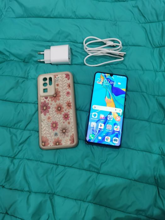 T Huawei p30 pro super stan