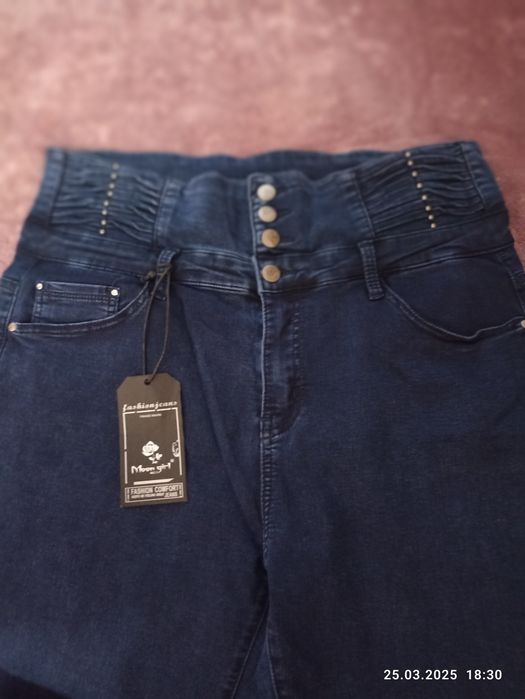 Продам жіночі джинси нові