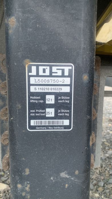 Напівпричіп тент Humbaur