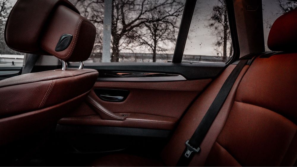 BMW F11 3.0 benzyna full opcja panorama