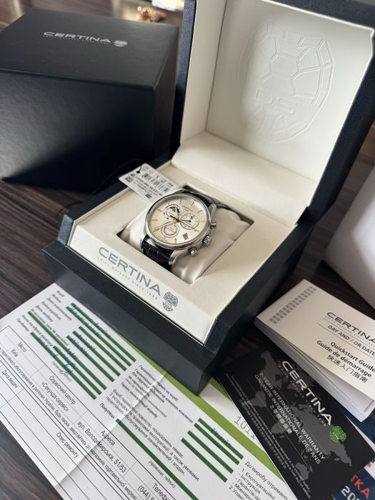 Годинник CERTINA DS-8 CHRONO MOON PHASE C033.450.16.031.00
