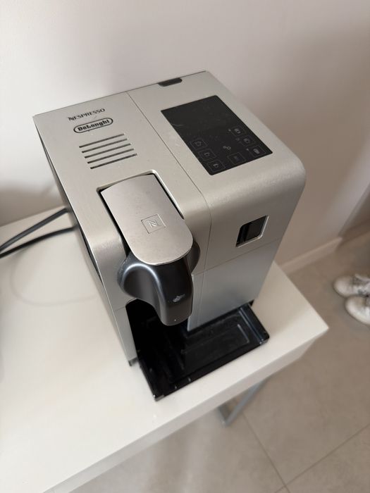 Ekspres do kawy DeLonghi Nespresso
