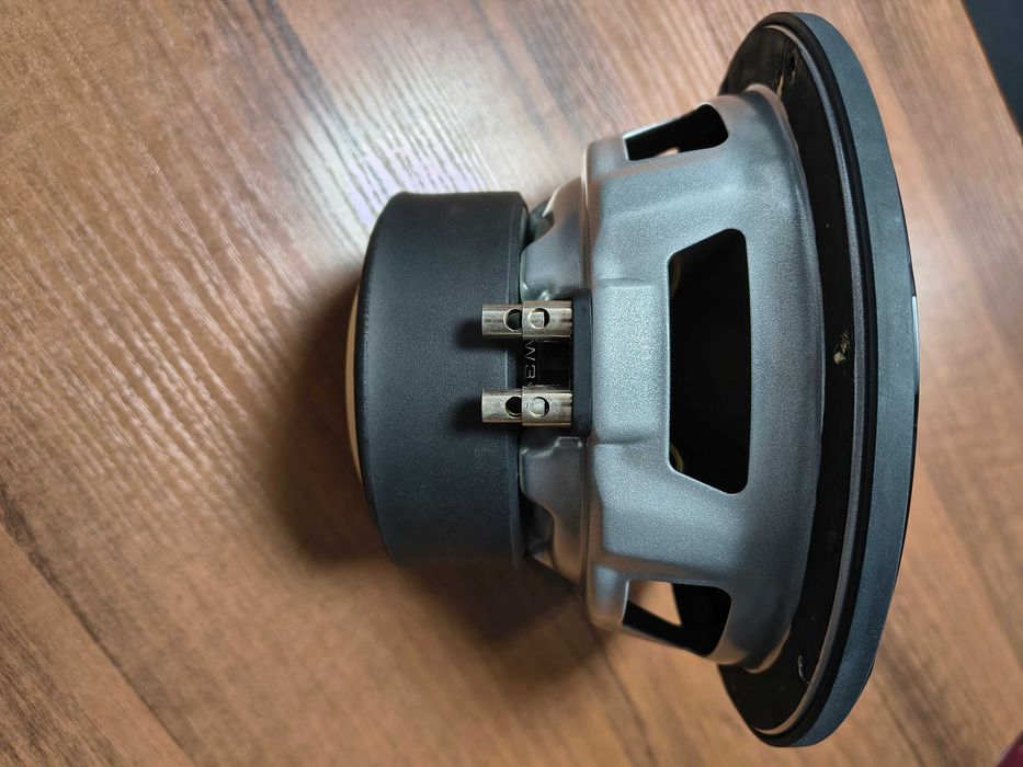 JL AUDIO Subwoofer 8W3v3-4