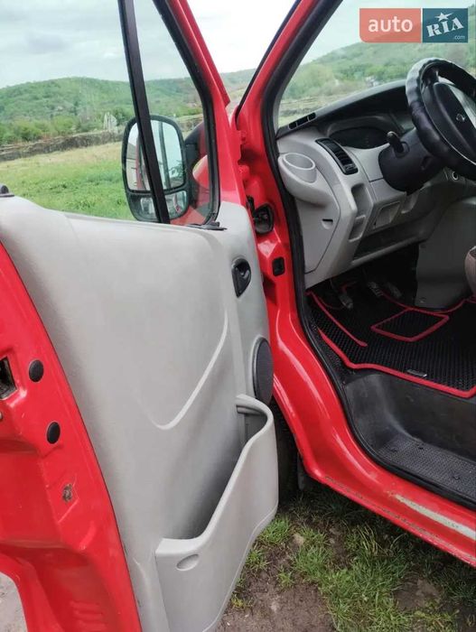 Продам Рено Трафик