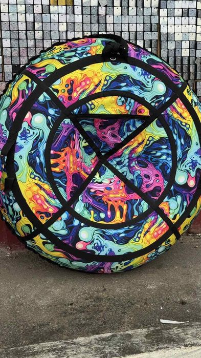 Тюбінги, ватрушки, надувні сани