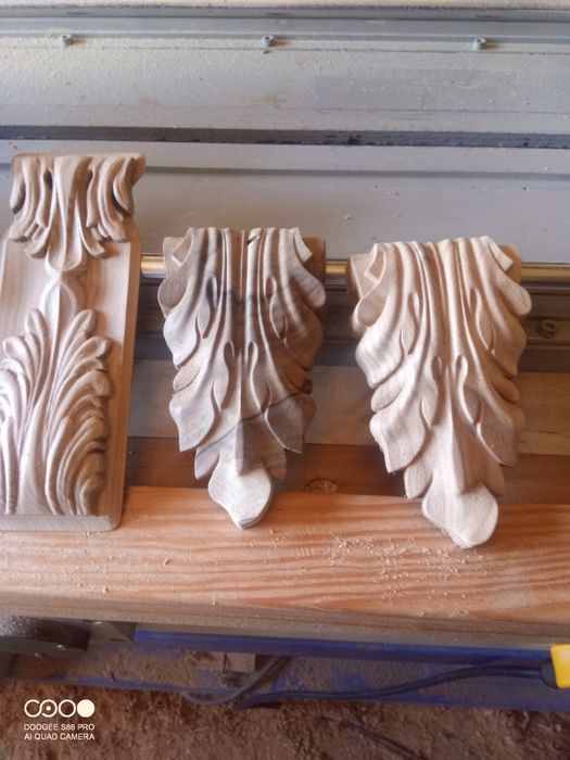 Слеби різні торцеві спили та дошки різних порід деревини