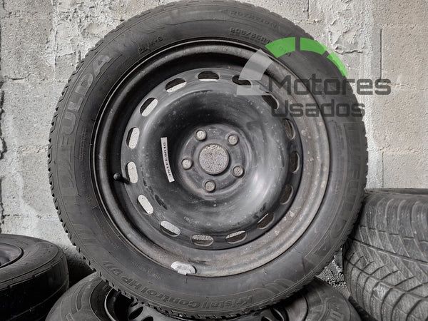 2 Jantes de Ferro 16 Audi c/pneus 205/55 5x112