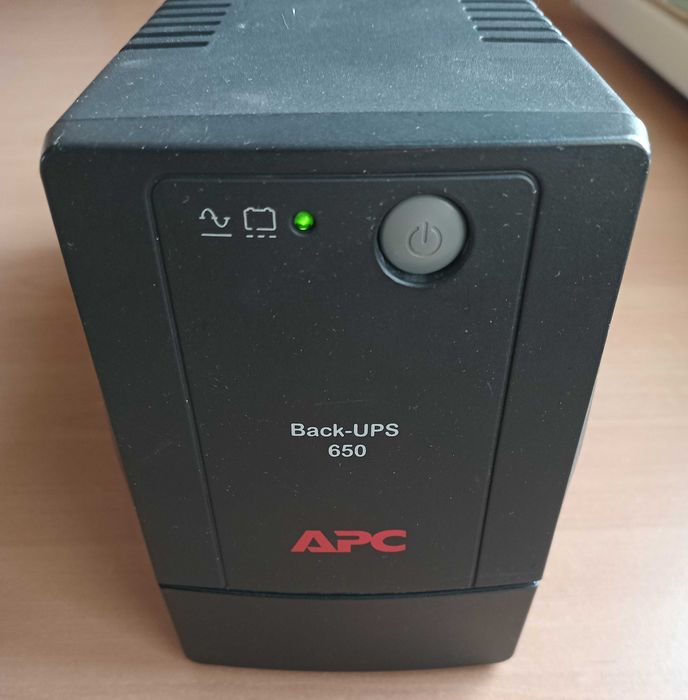 Джерело безперебійного живлення