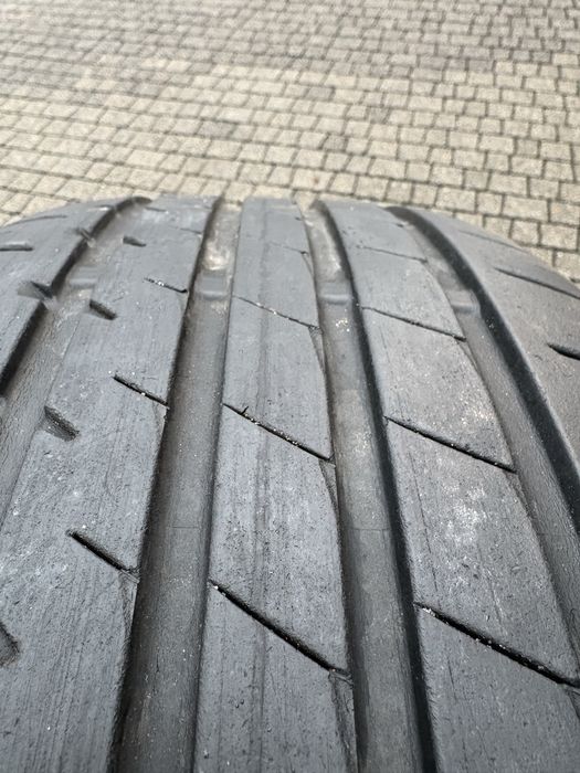 Opony letnie 215/55/R16