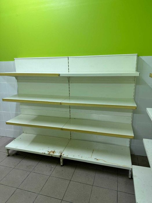 Prateleiras usadas mini mercado