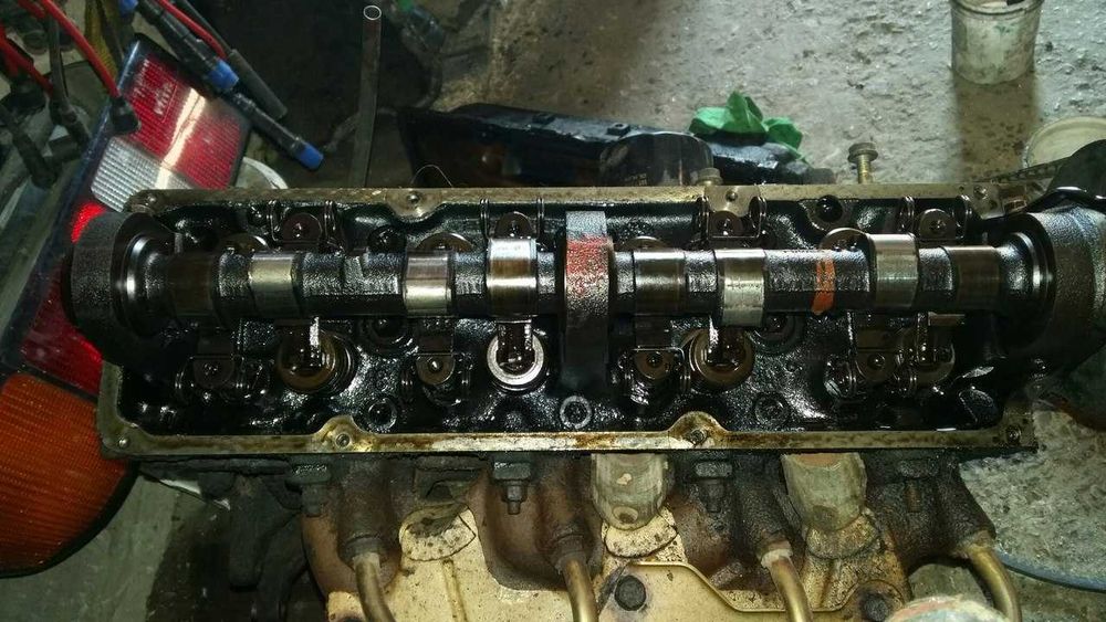 ГБЦ  головка блока цилиндров  onc ford sierra scorpio
