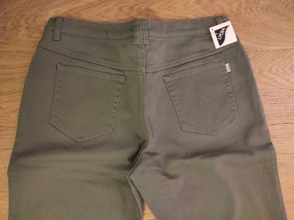 Spodnie damskie jeansowe dżins khaki Bon Prix roz. 46
