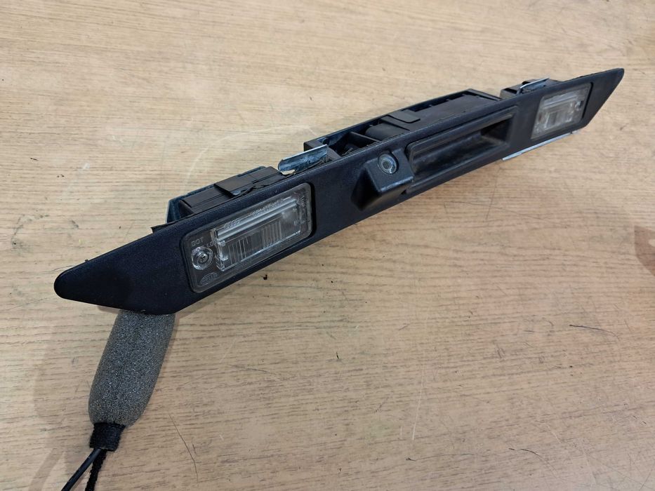 Blenda klamka kamera podświetlanie tablicy moduł kamery AUDI Q7 4L