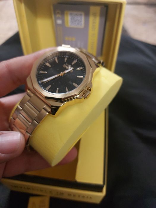 Relógio invicta na caixa original unisex