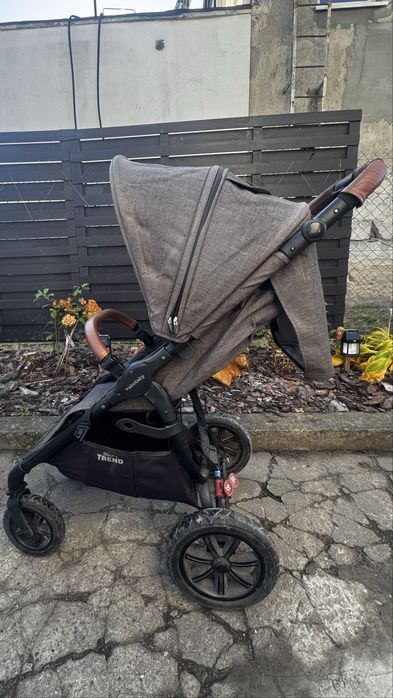 Valco Baby Snap 4 Trend Sport V2 - lekki wózek