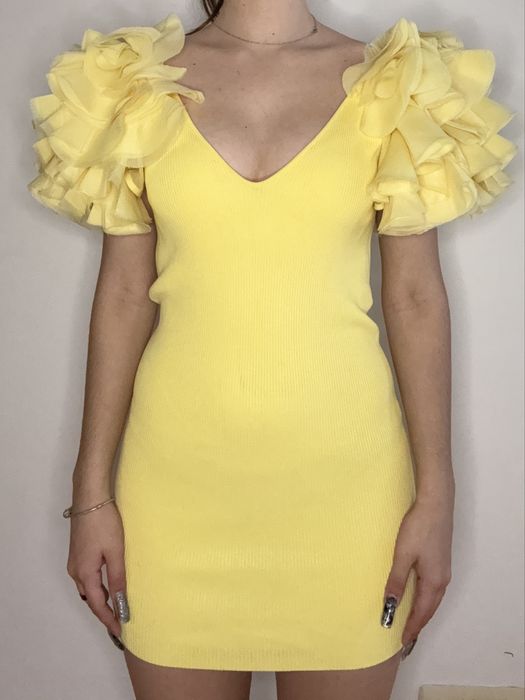 Жовта сукня Zara style з об’ємними рукавами