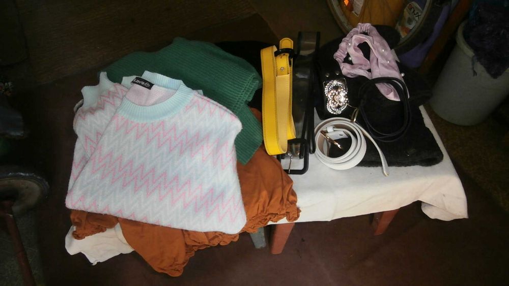 Вещи на девочку разм. 40-42