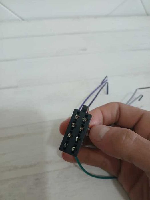 Cabo Rádio Carro ISO 8+4 Pinos Car Conector