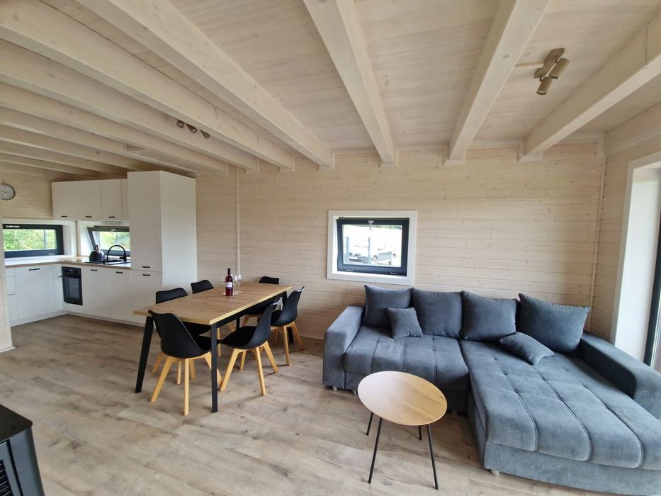 Domek nad jeziorem Gowidlińskim ( 8 osobowy )- balia i sauna!