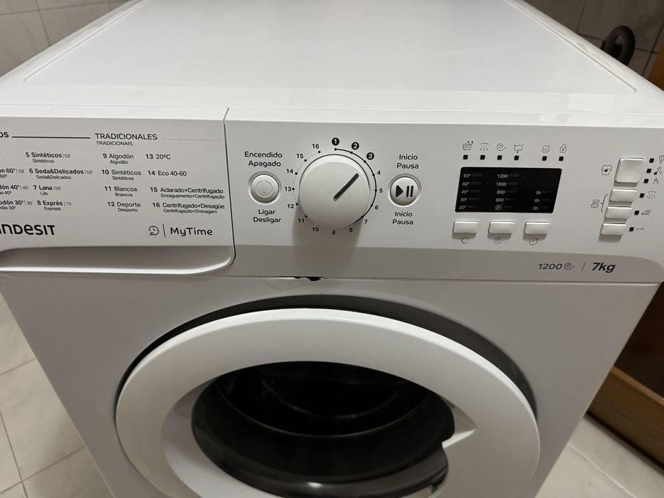 Máquina de lavar roupa Indesit IMA 762 MY TIME SPT 7kg 1200RPM