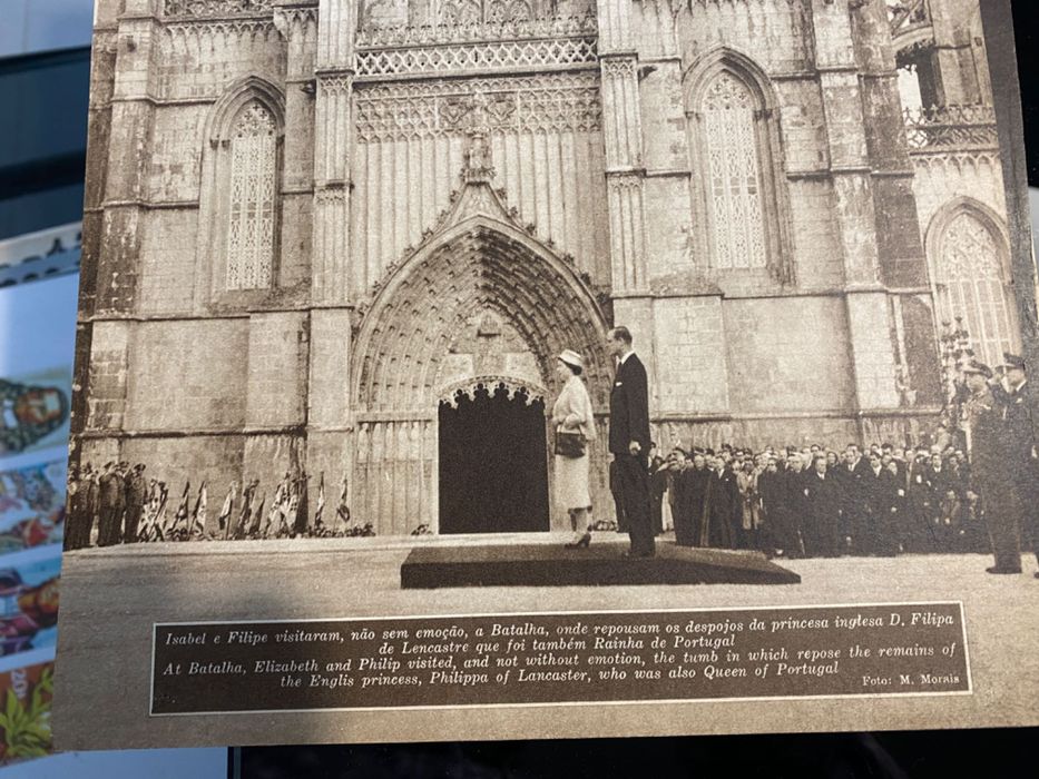 8 posters A4, antigos, da visita Rainha Isabel a Portugal. 1957