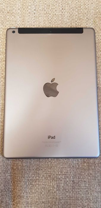 Планшет Ipad air 1