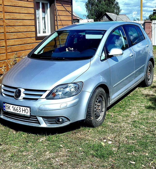 Продам  власний автомобіль гольф плюс 5
