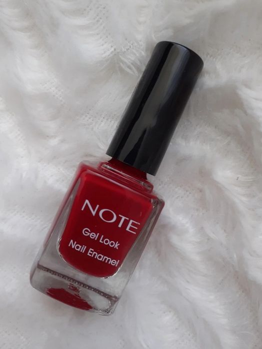 Lakier do paznokci ruby red nowy