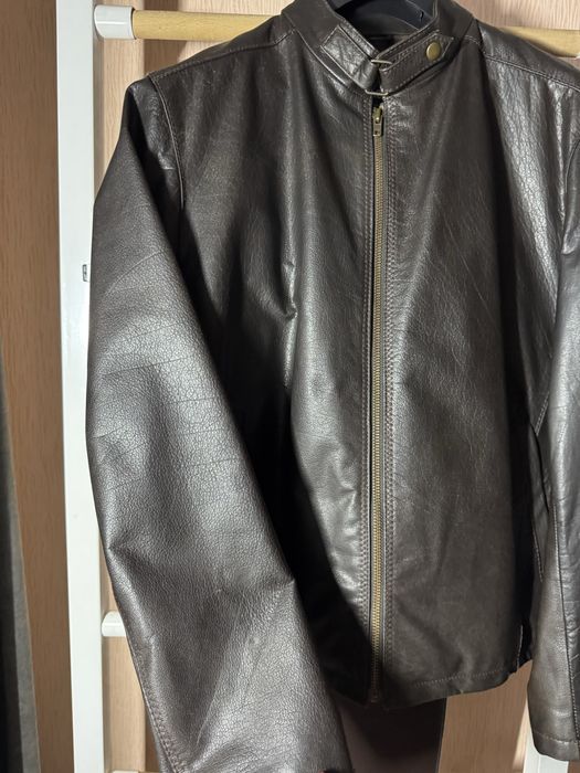 Натуральна шкіряна куртка