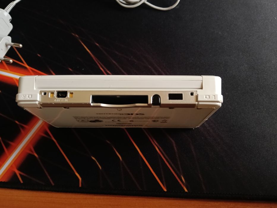 Troco nintendo 3ds e PS3 ambas desbloqueadas