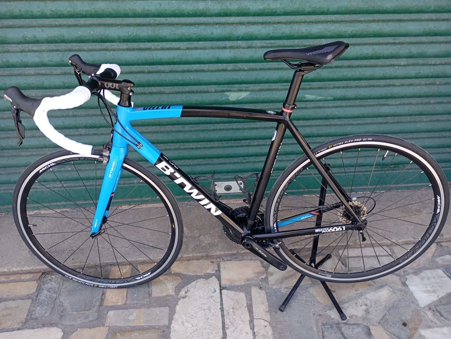 Bicicleta estrada btwin ultra af