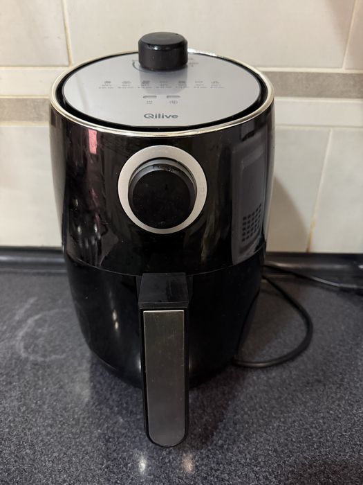 Air Fryer Qilive 2,5L – 1200W – Bom estado