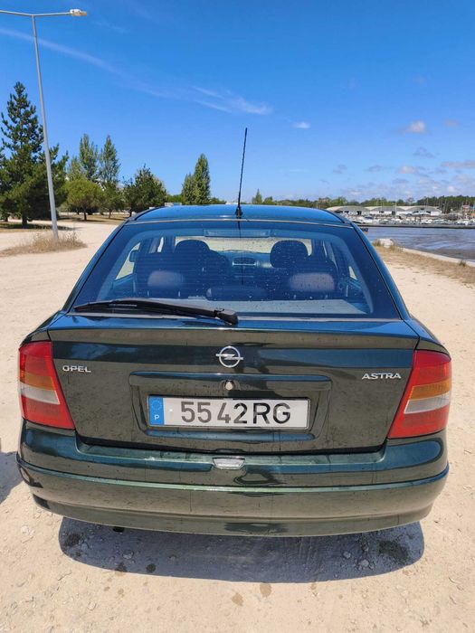 Opel Astra Club