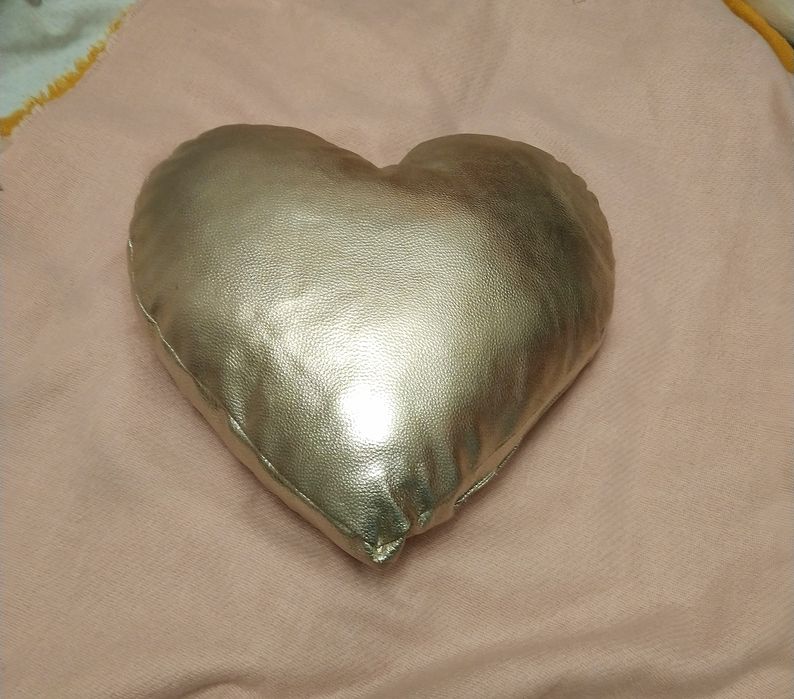 Almofada em forma de coração
